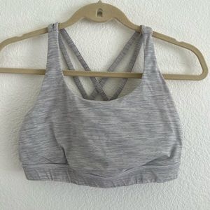 Lululemon sports bra